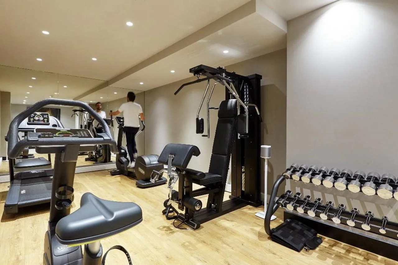 Photo - The One Alma Paris