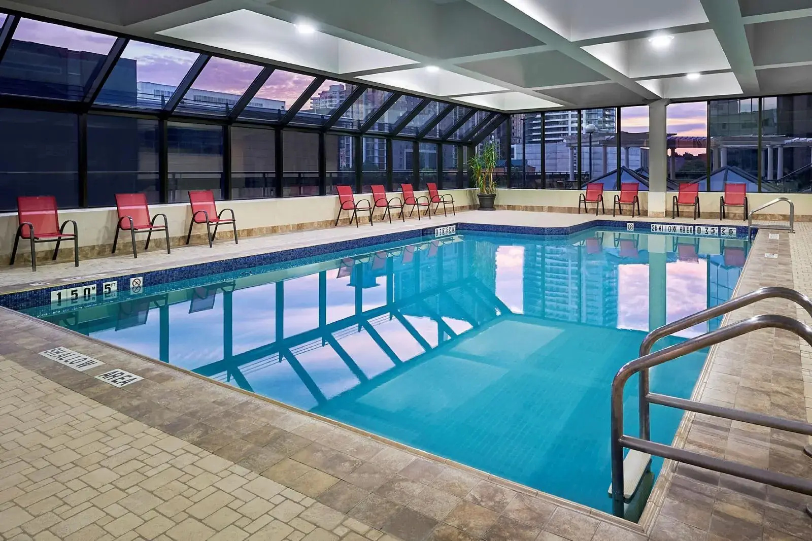 Photo - Sheraton Hamilton Hotel