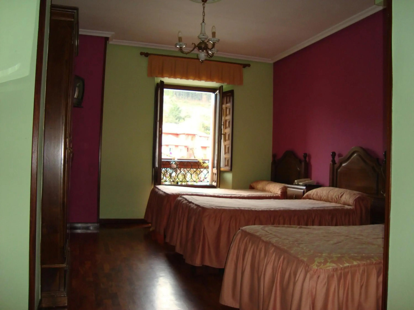 Foto - Hosteria Peña Sagra