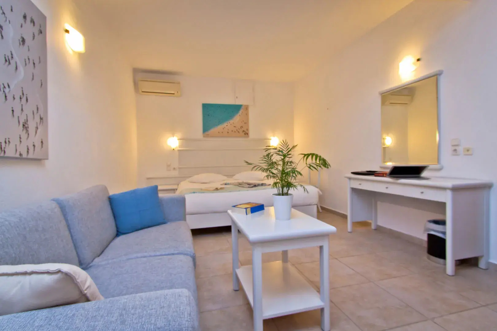 Photo - Yiannaki Hotel