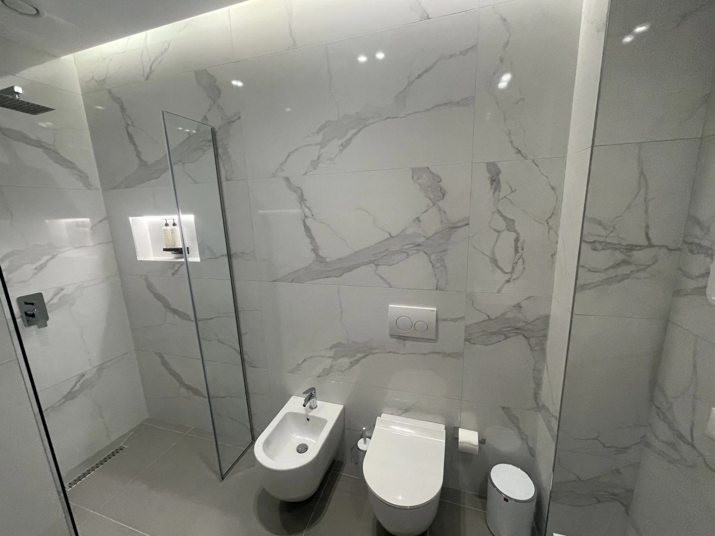 Photo - Seaside Hotel