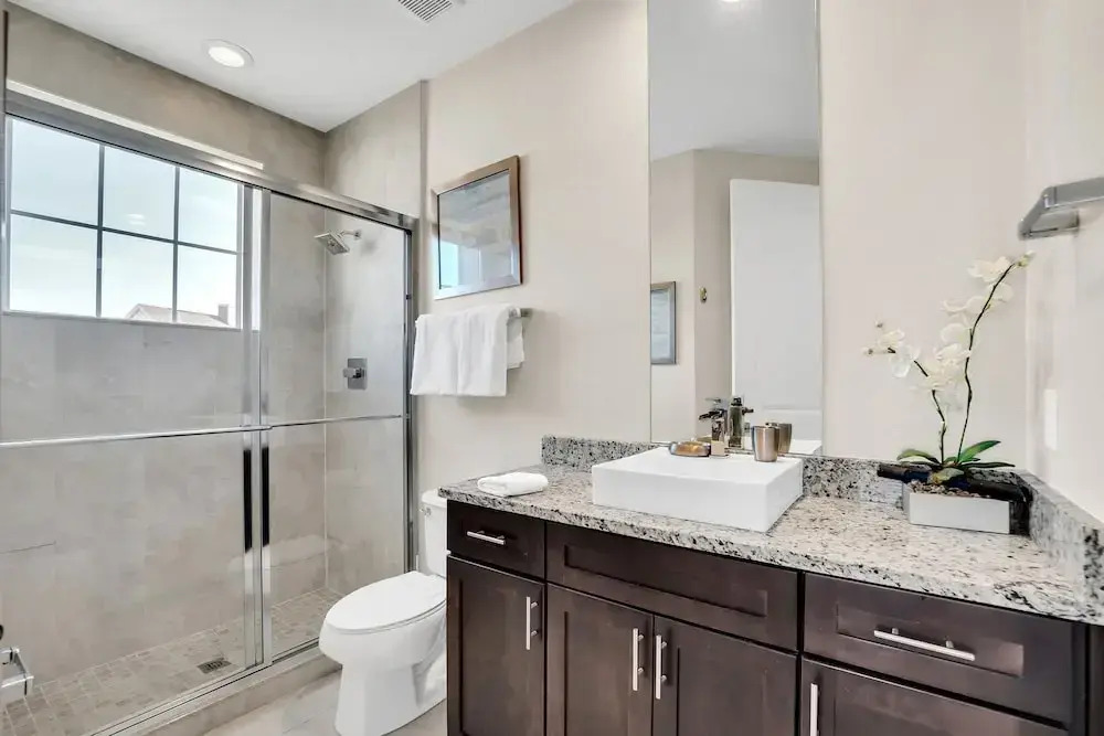 Foto - 5 BR 6 BA Luxury Villa 5 min to Disneyworld Hot Tub & BBQ 112