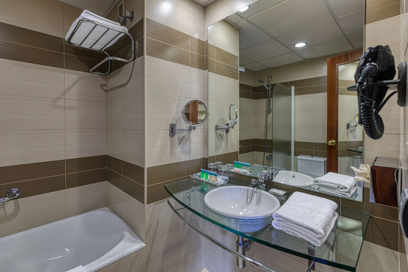 Photo - Senator Huelva