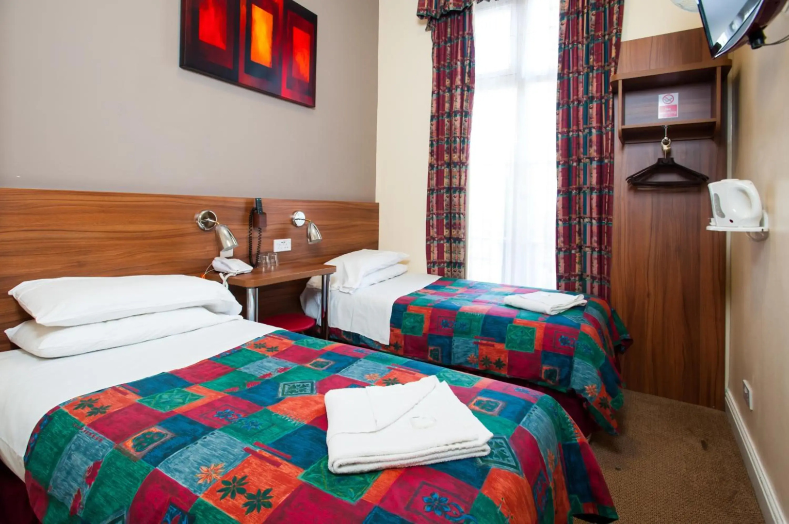 Photo - Dover Hotel - B&B