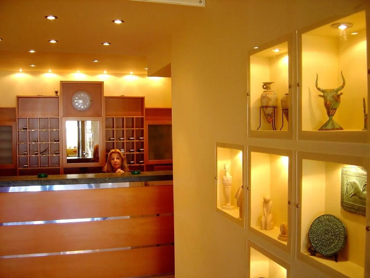 Elysee Hotel