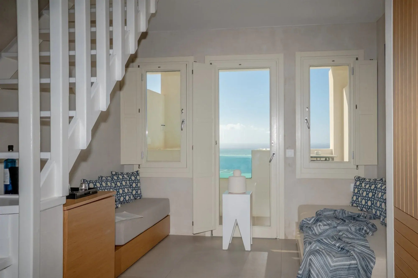 Photo - Apeiron Blue Santorini - Adults Only 14 plus - Apeiron Hotels