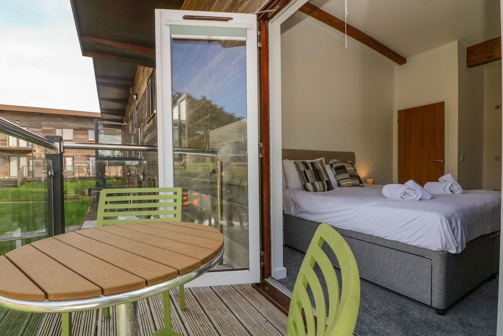 Sea Breeze 17 Gannel