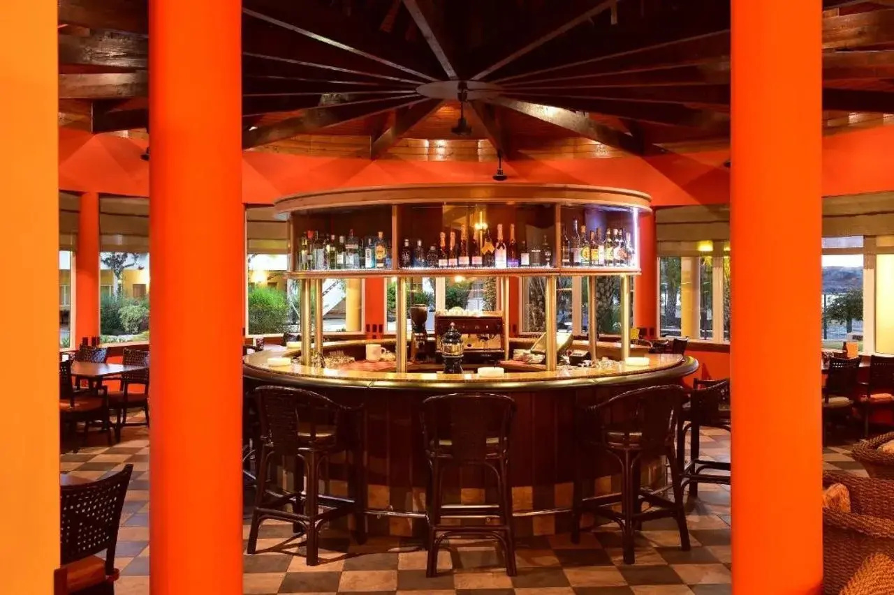 Photo - Pestana Tropico Ocean & City Hotel