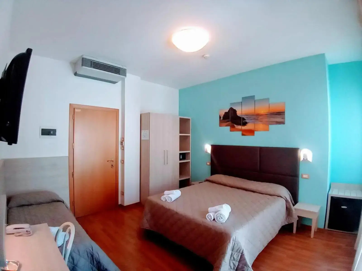 Photo - Hotel Monica
