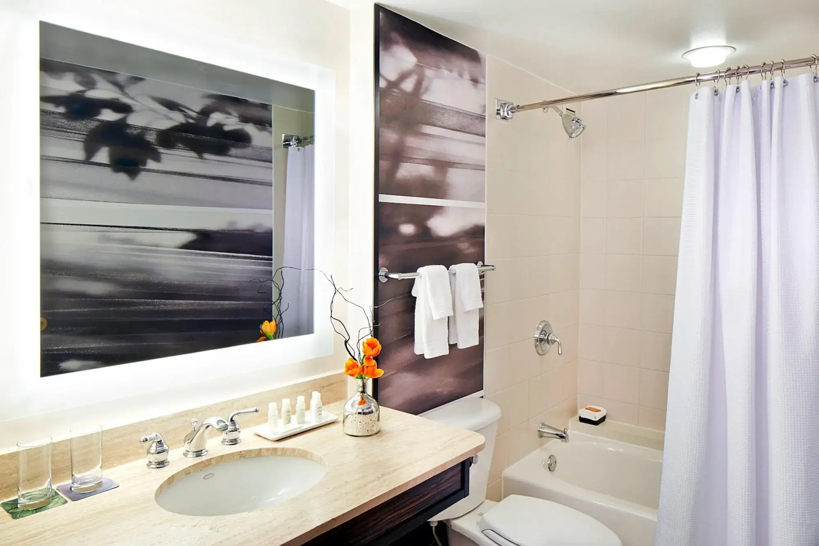 Photo - Renaissance Atlanta Waverly Hotel & Convention Center