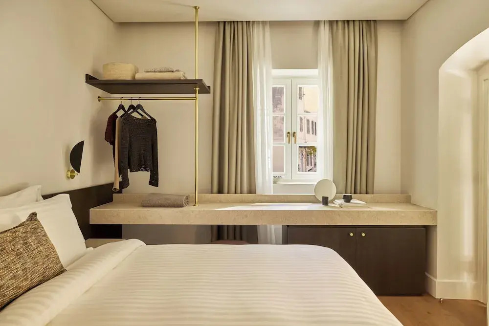 Photo - The Calliston