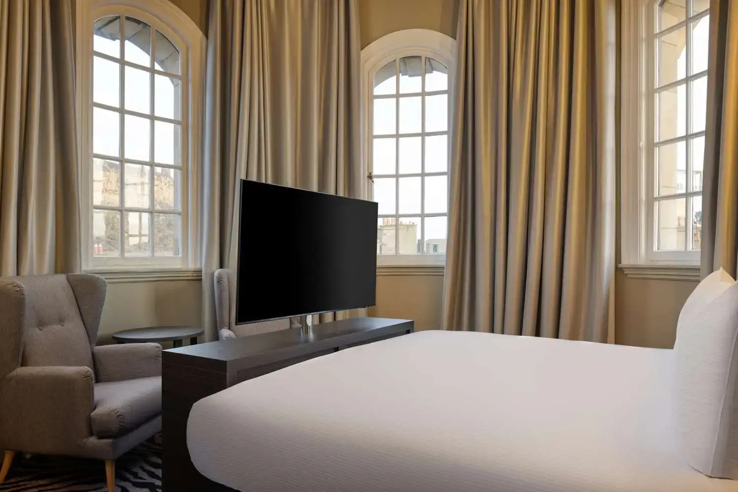 Photo - DoubleTree by Hilton Edinburgh City Centre