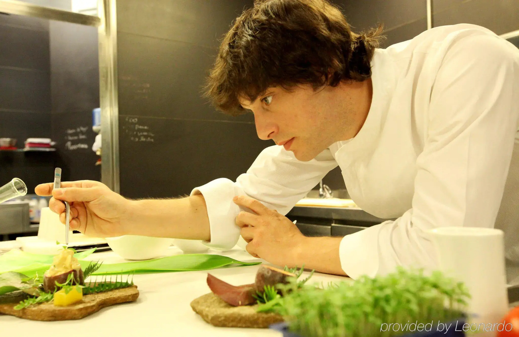 Photo - ABaC H&R Barcelona Monument