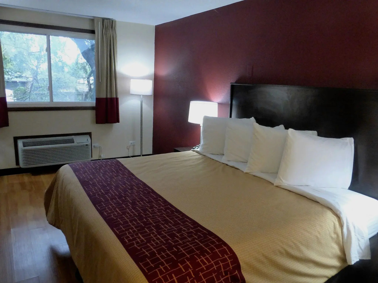 Photo - Red Roof Inn Chicago - Alsip