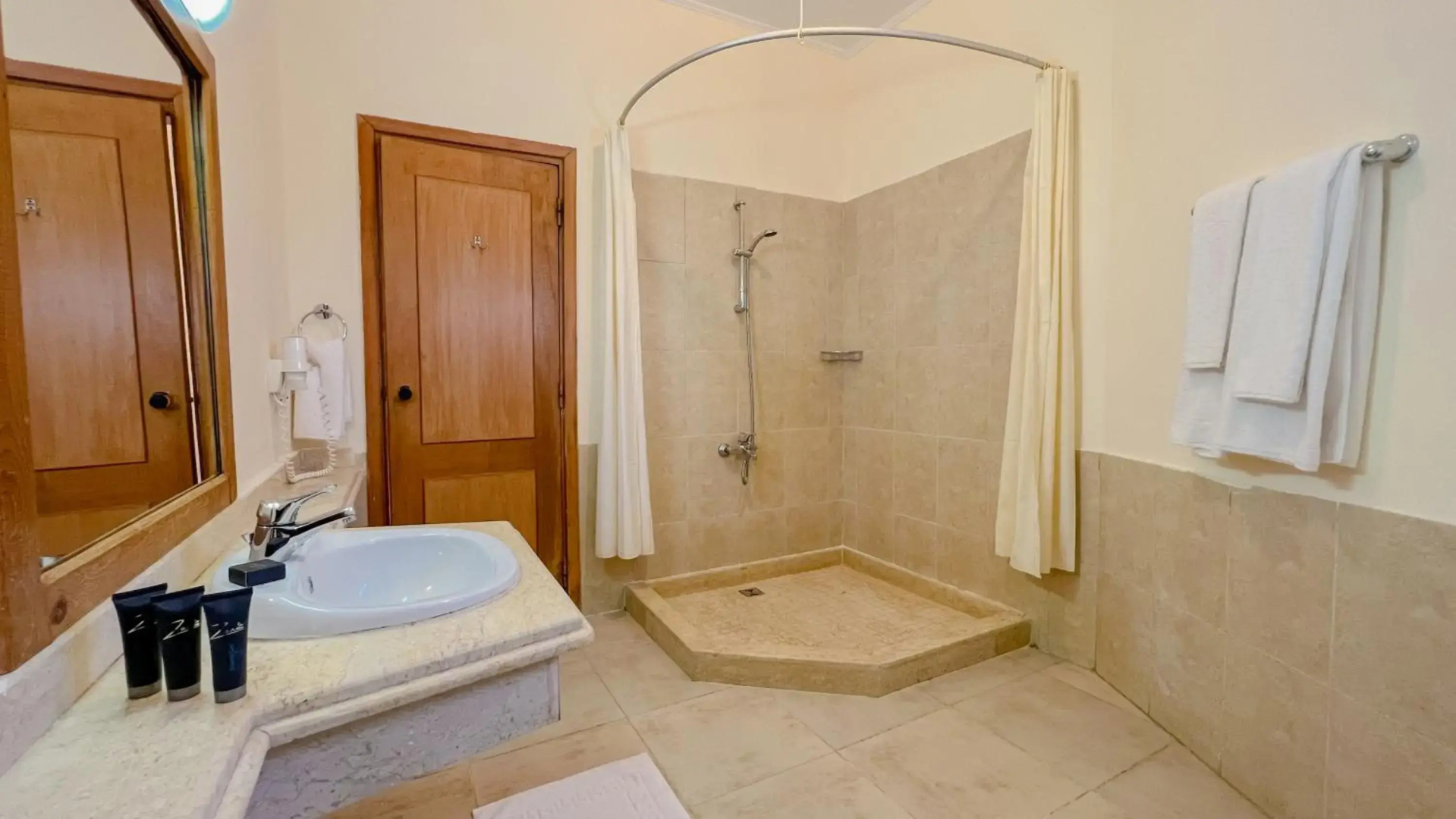 Photo - Sharm Reef Hotel