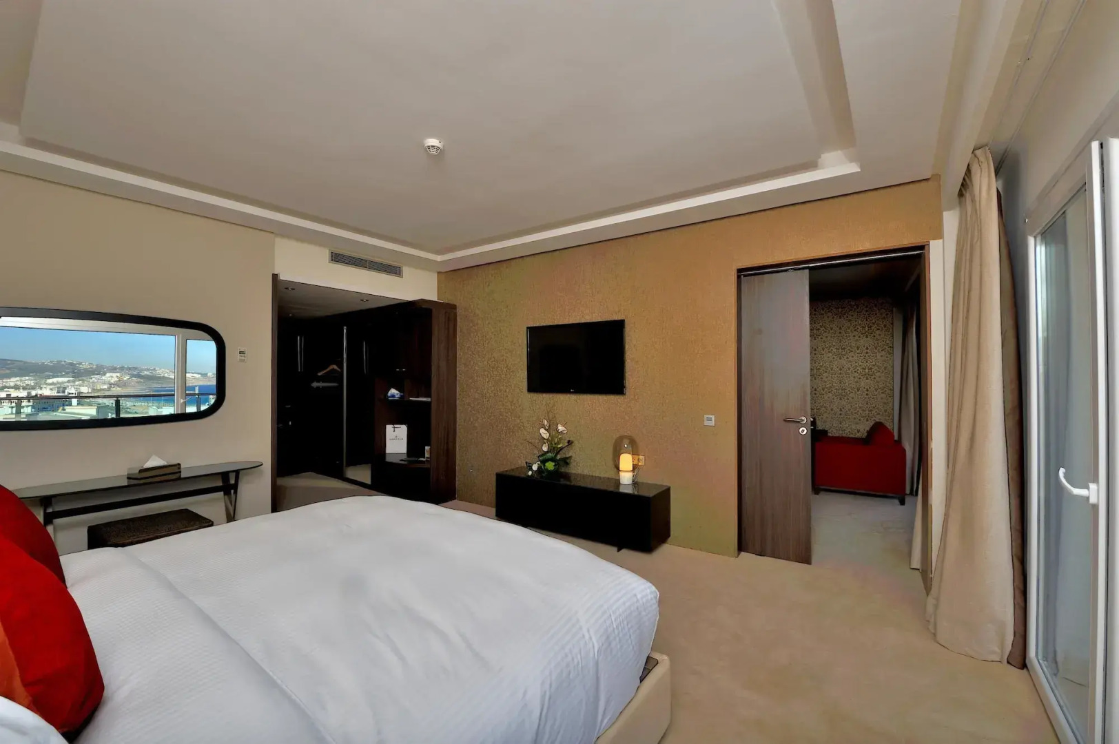 Photo - Royal Tulip City Center