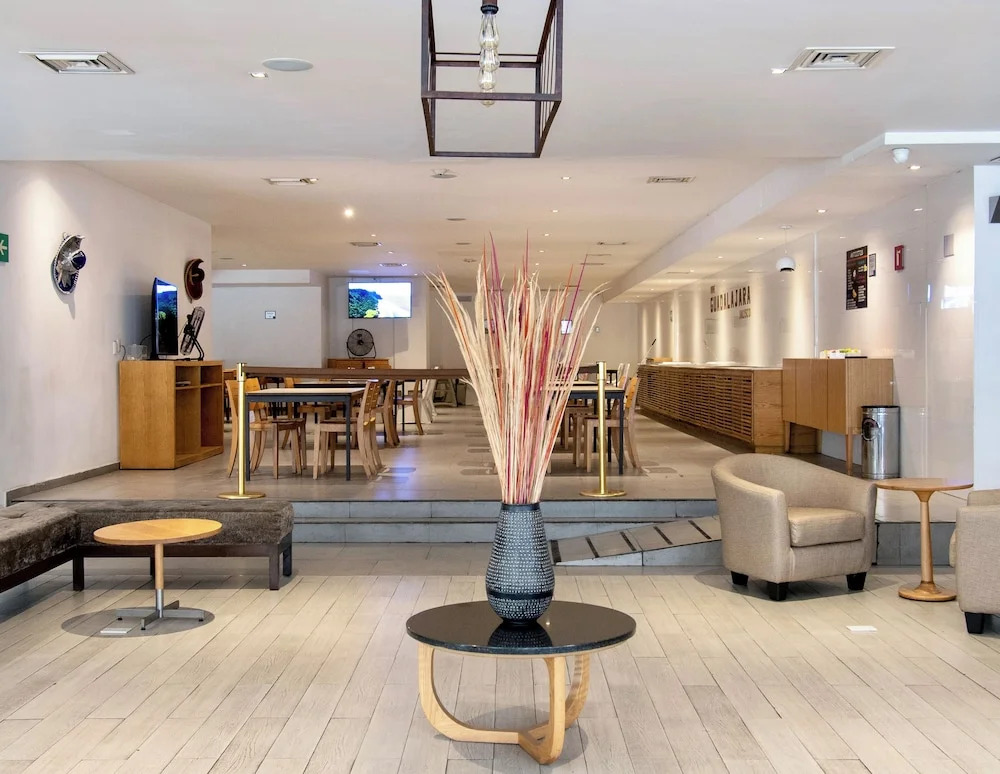 Foto - Hotel Plaza Génova Centro