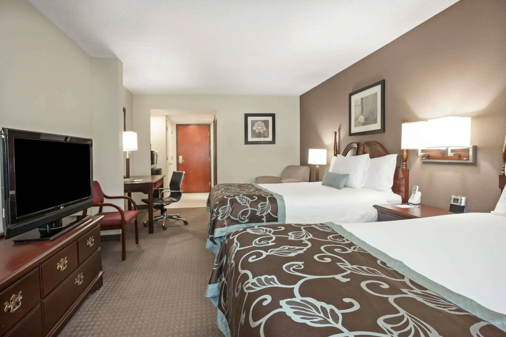 Photo - Holiday Inn Express & Suites Arlington North – Stadium Area by IHG