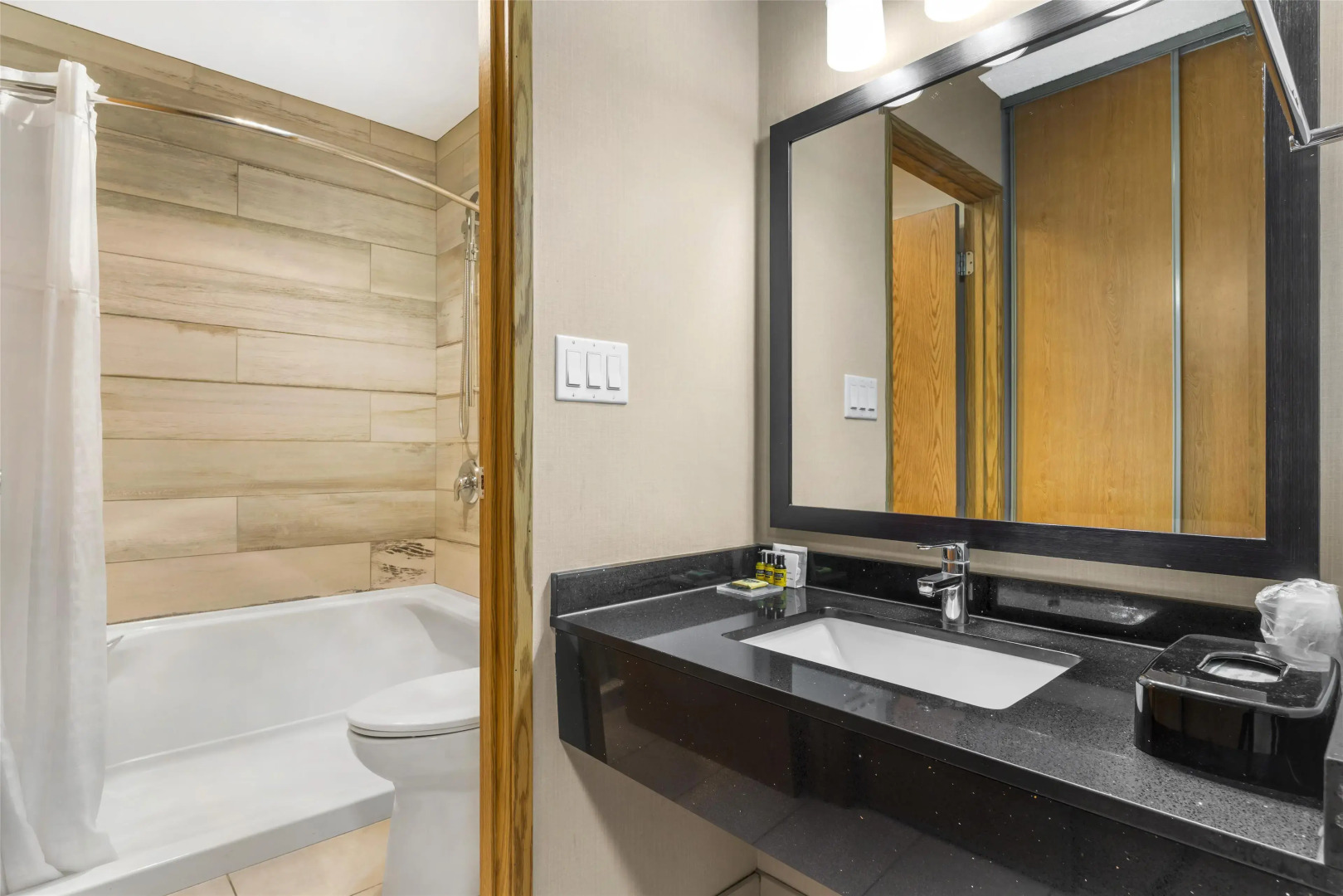 Photo - Best Western Plus Country Meadows Inn