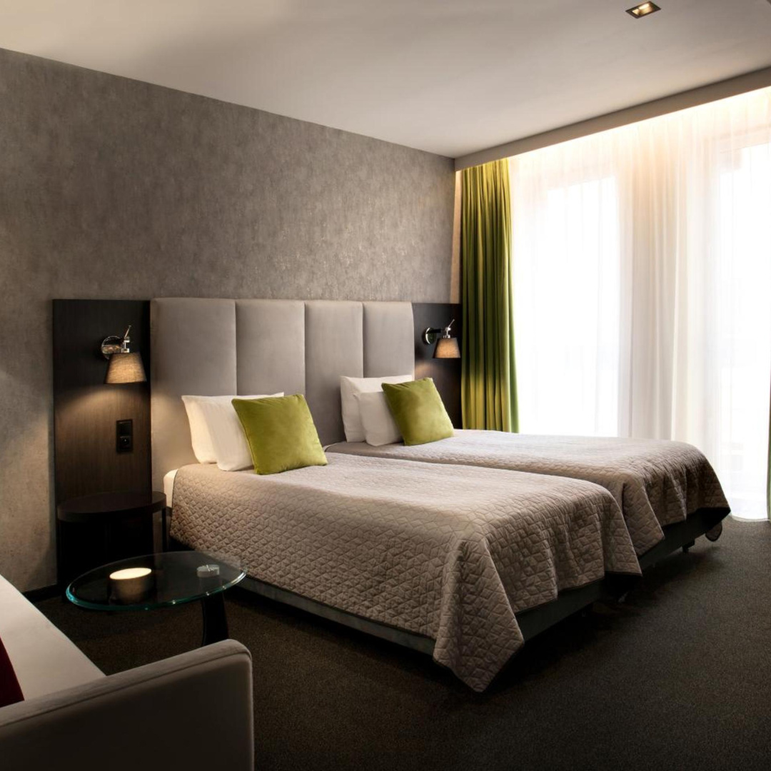 Photo - Hotel Atrium