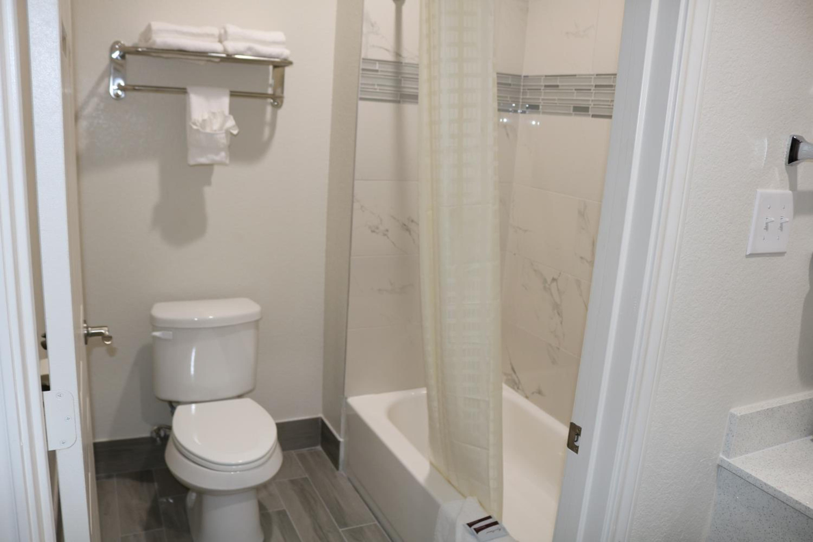 Foto - Scottish Inn & Suites - IAH Airport
