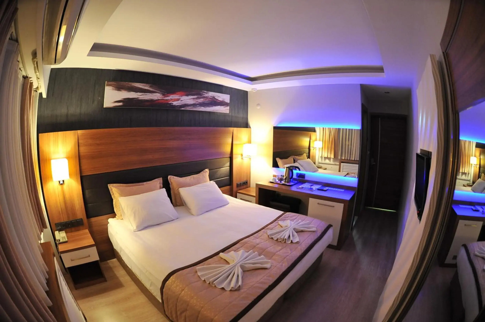 Foto - İzmir Otel Kabaçam