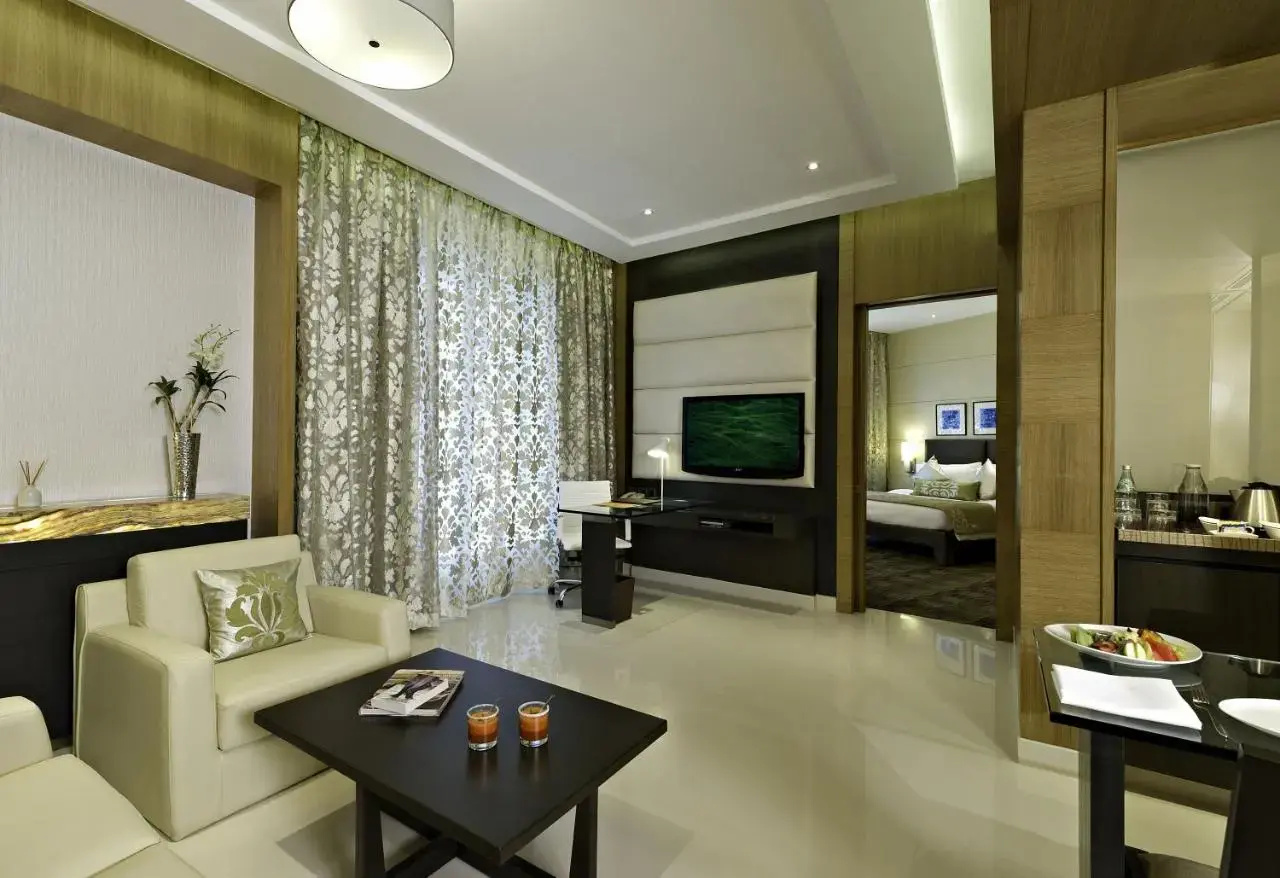 Photo - Meluha The Fern Mumbai, Powai, Series by Marriott