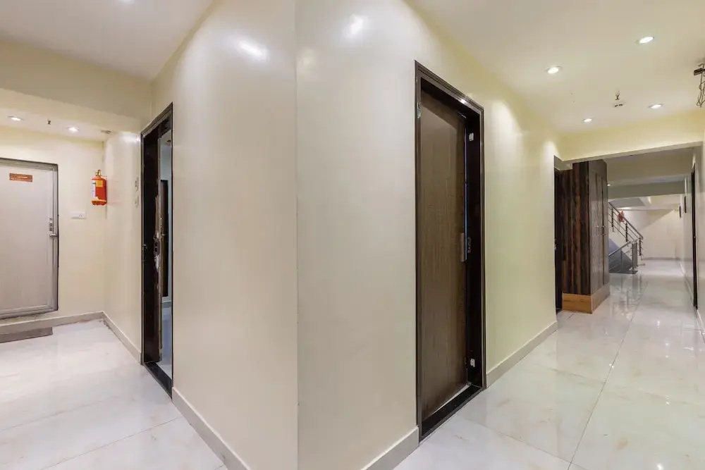 Photo - Hotel Ashyana - Near To Grant Road Station Mumbai