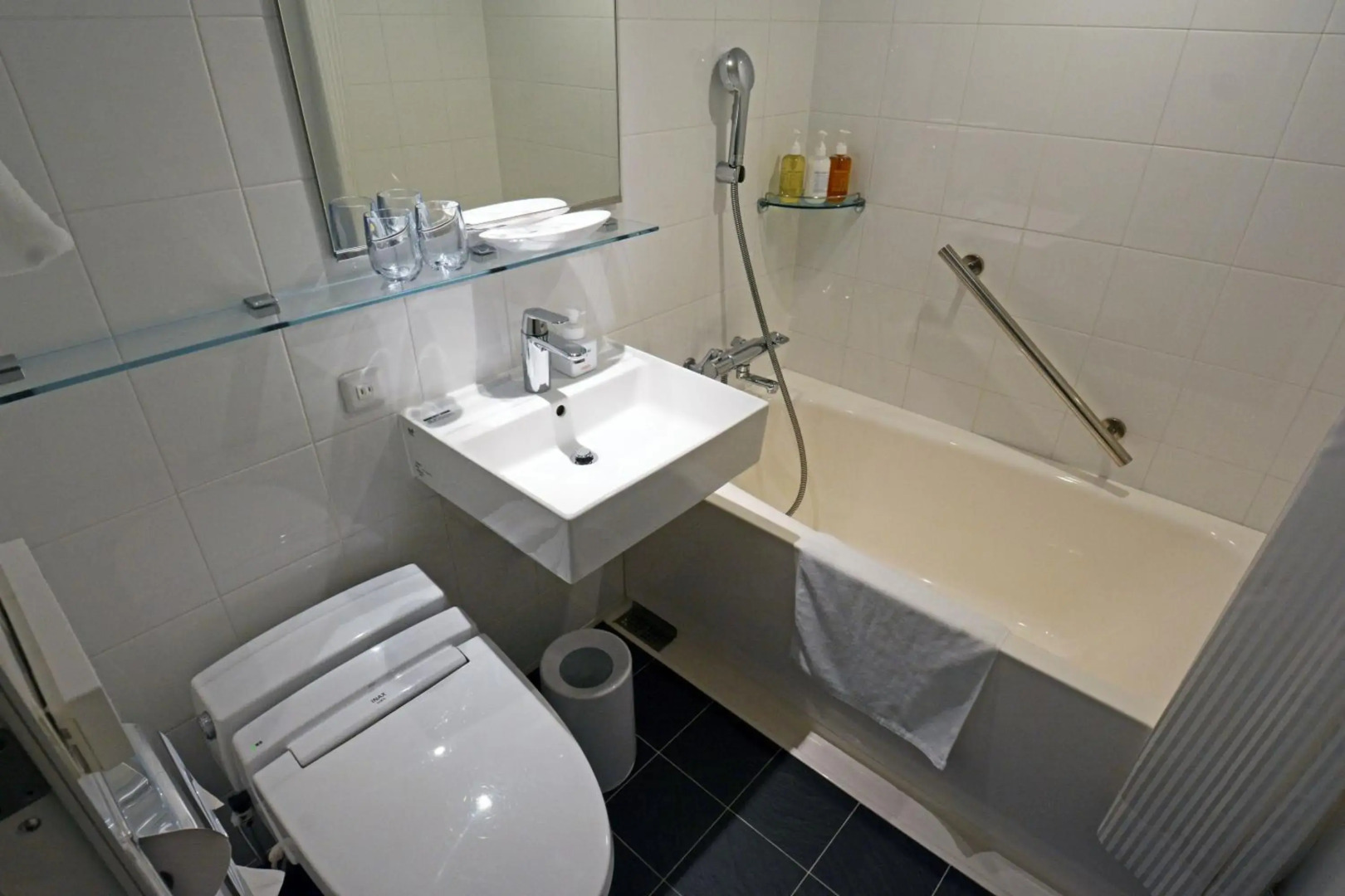 Photo - Hotel Forza Osaka Kitahama