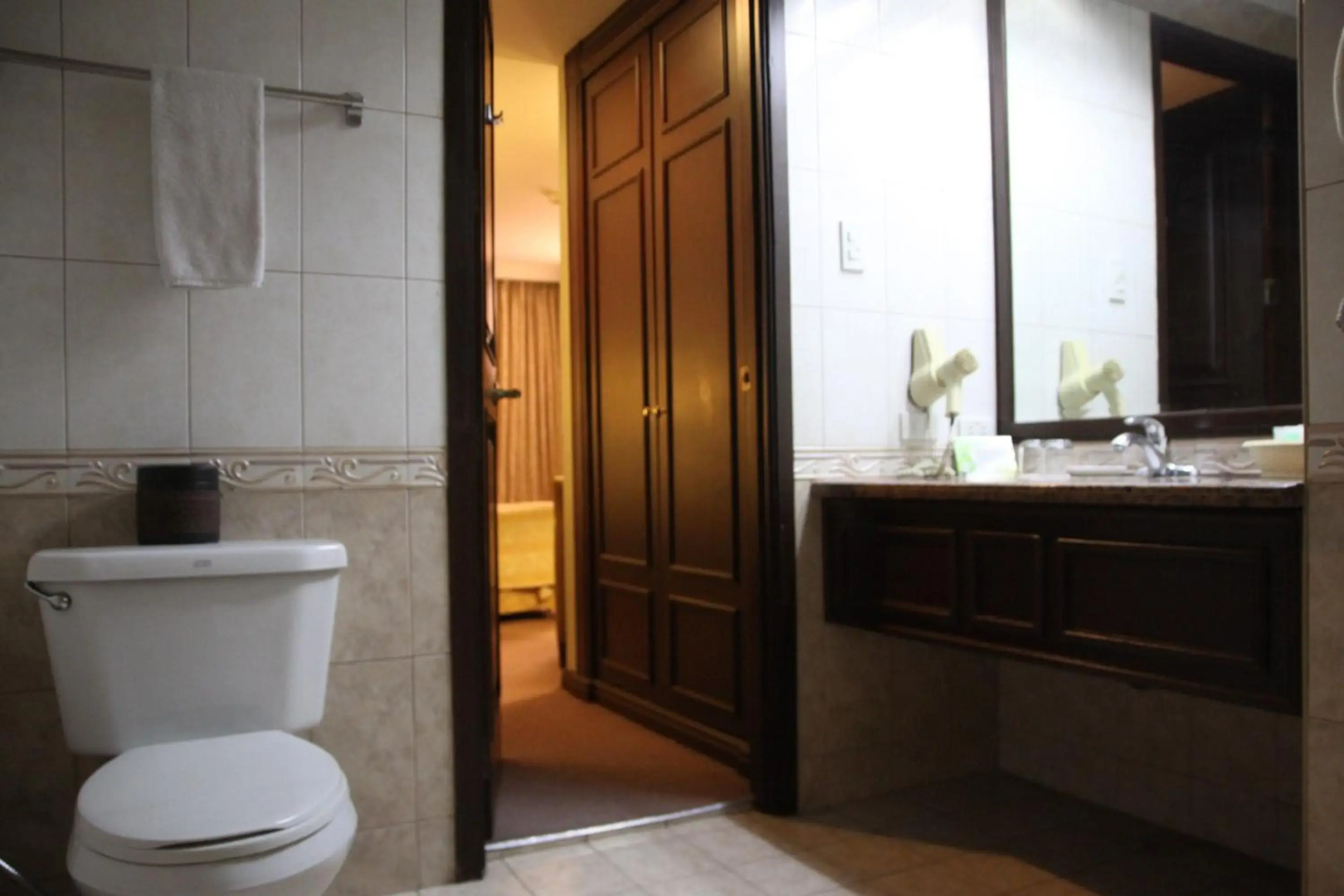 Foto - Herald Suites Solana