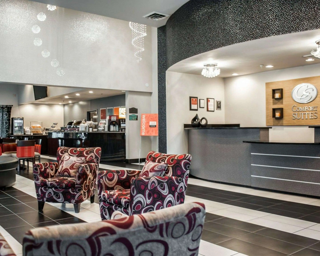 Photo - Comfort Suites Nashville Airport - BNA