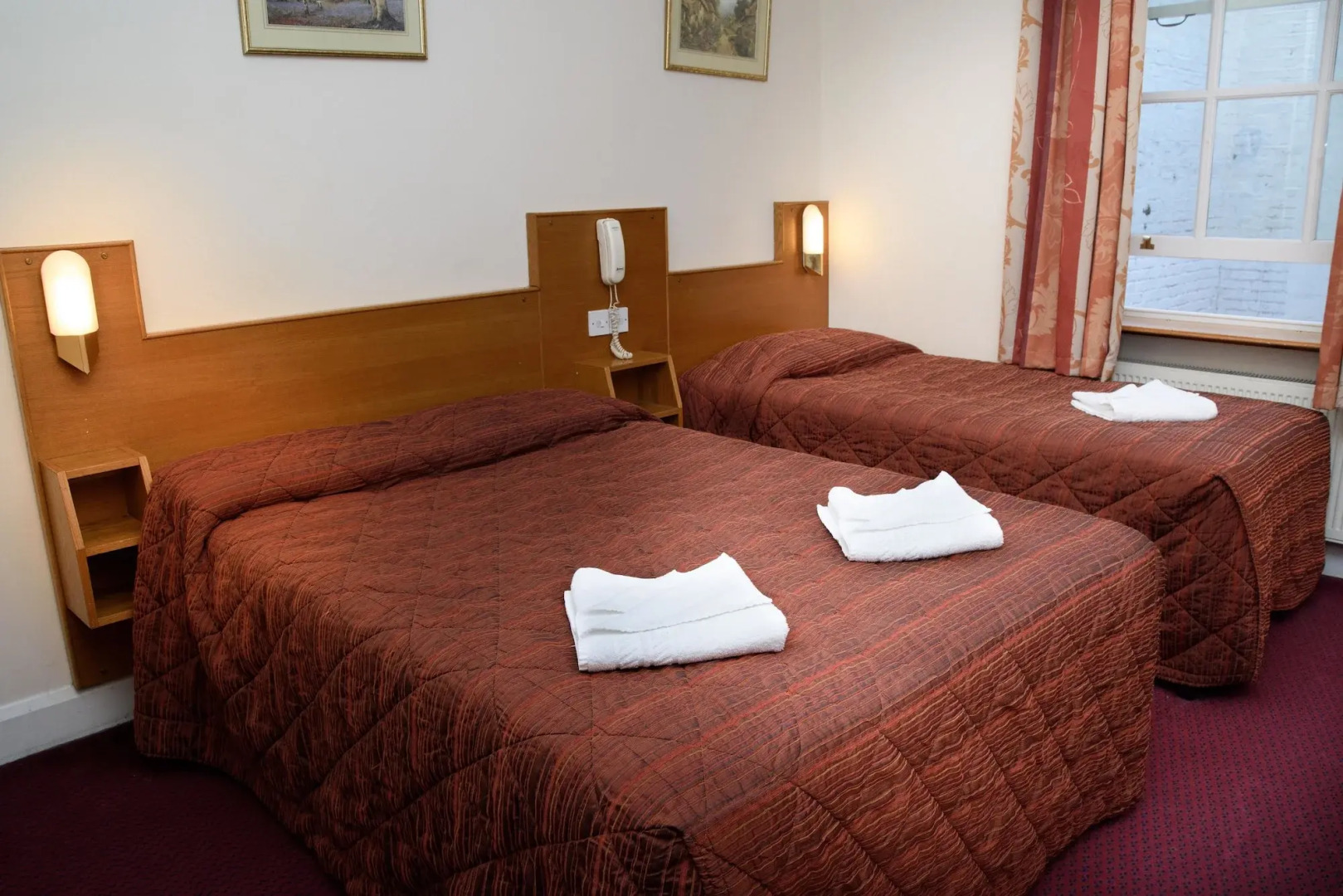 Photo - Seymour Hotel