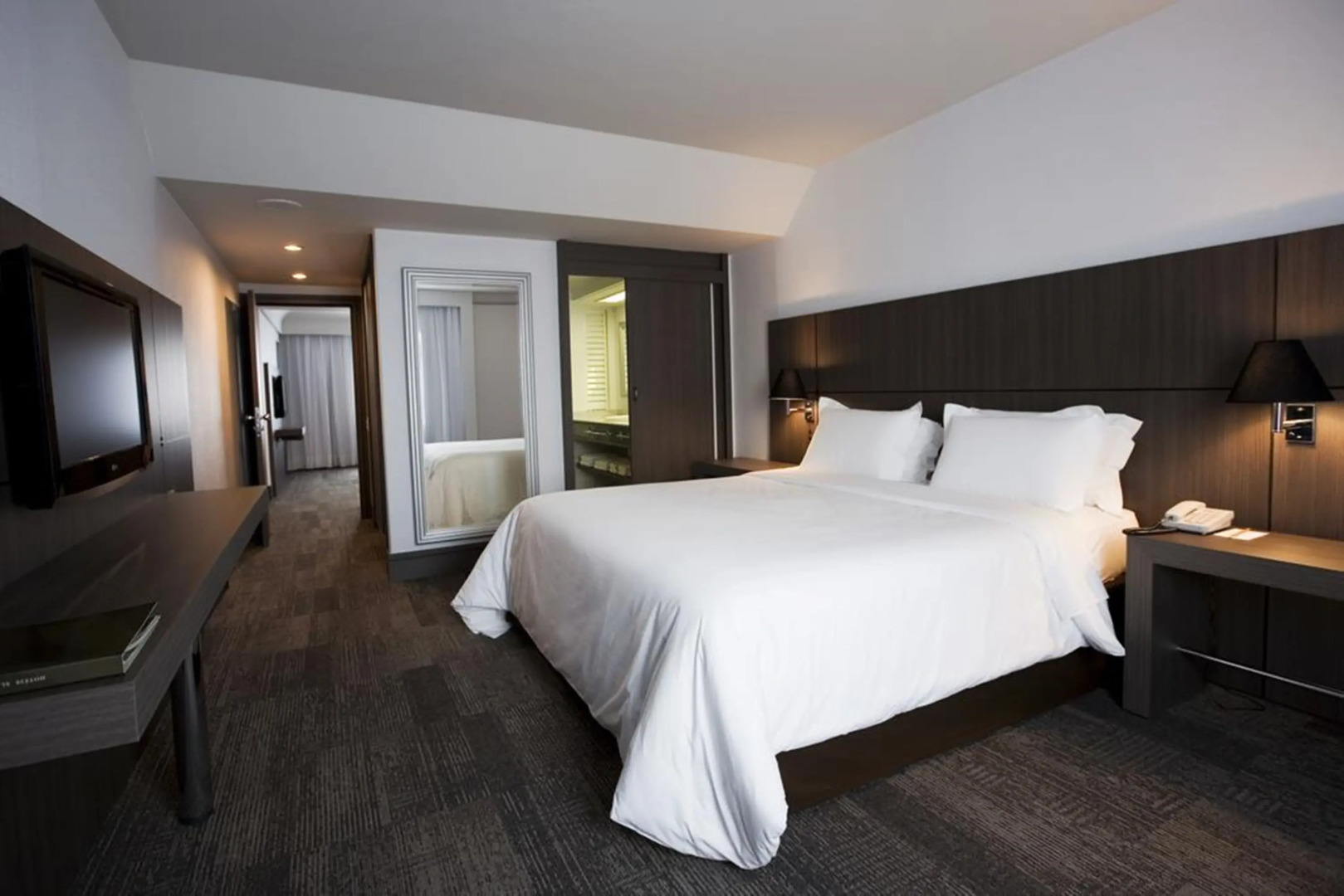 Photo - Slaviero Hotel Curitiba Centro