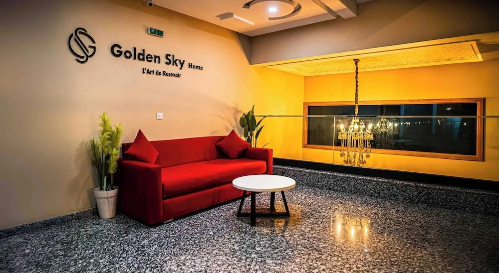 Appart Hotel Golden Sky Home