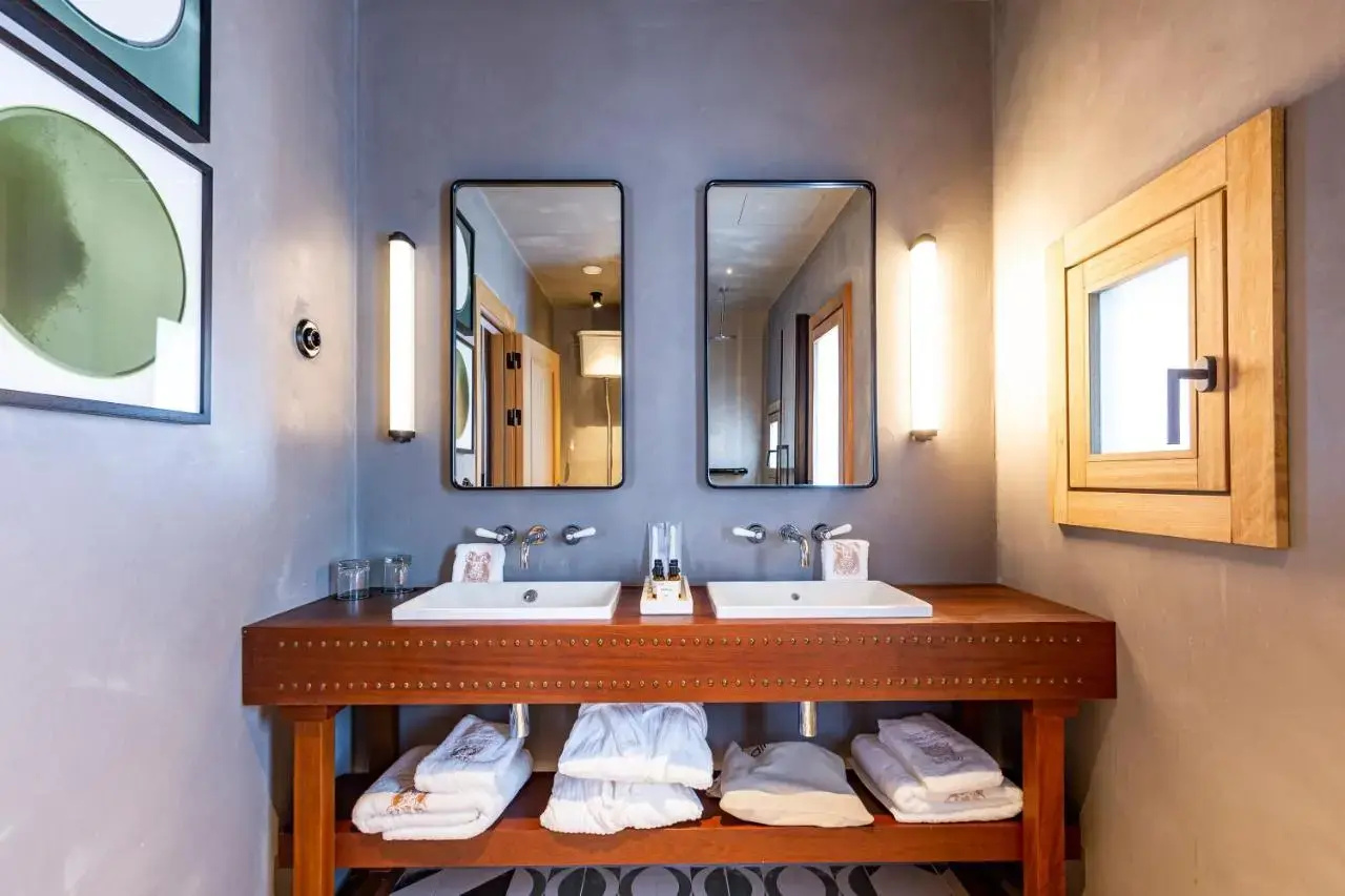 Photo - Hotel La Torre del Canonigo - Small Luxury Hotels