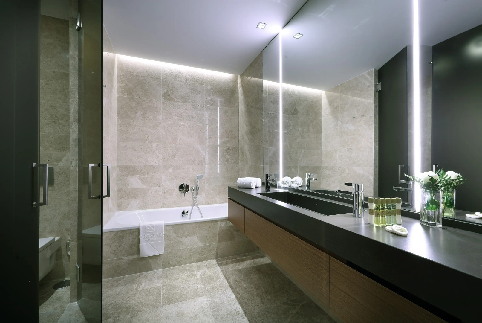 Foto - Eurostars Torre Sevilla