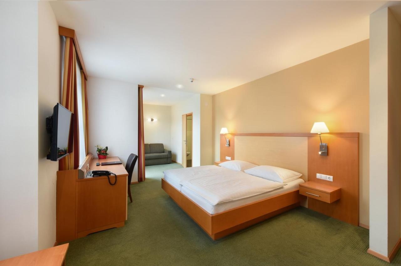 Photo - Hotel Lucia