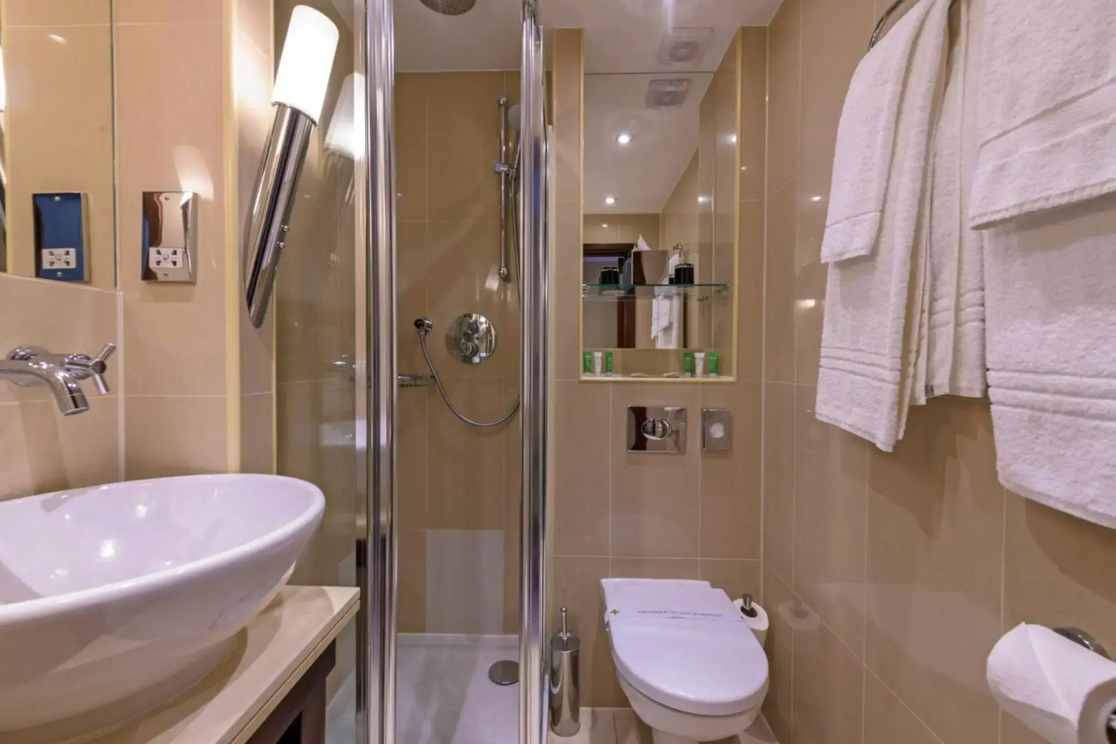 Foto - Hyde Park International