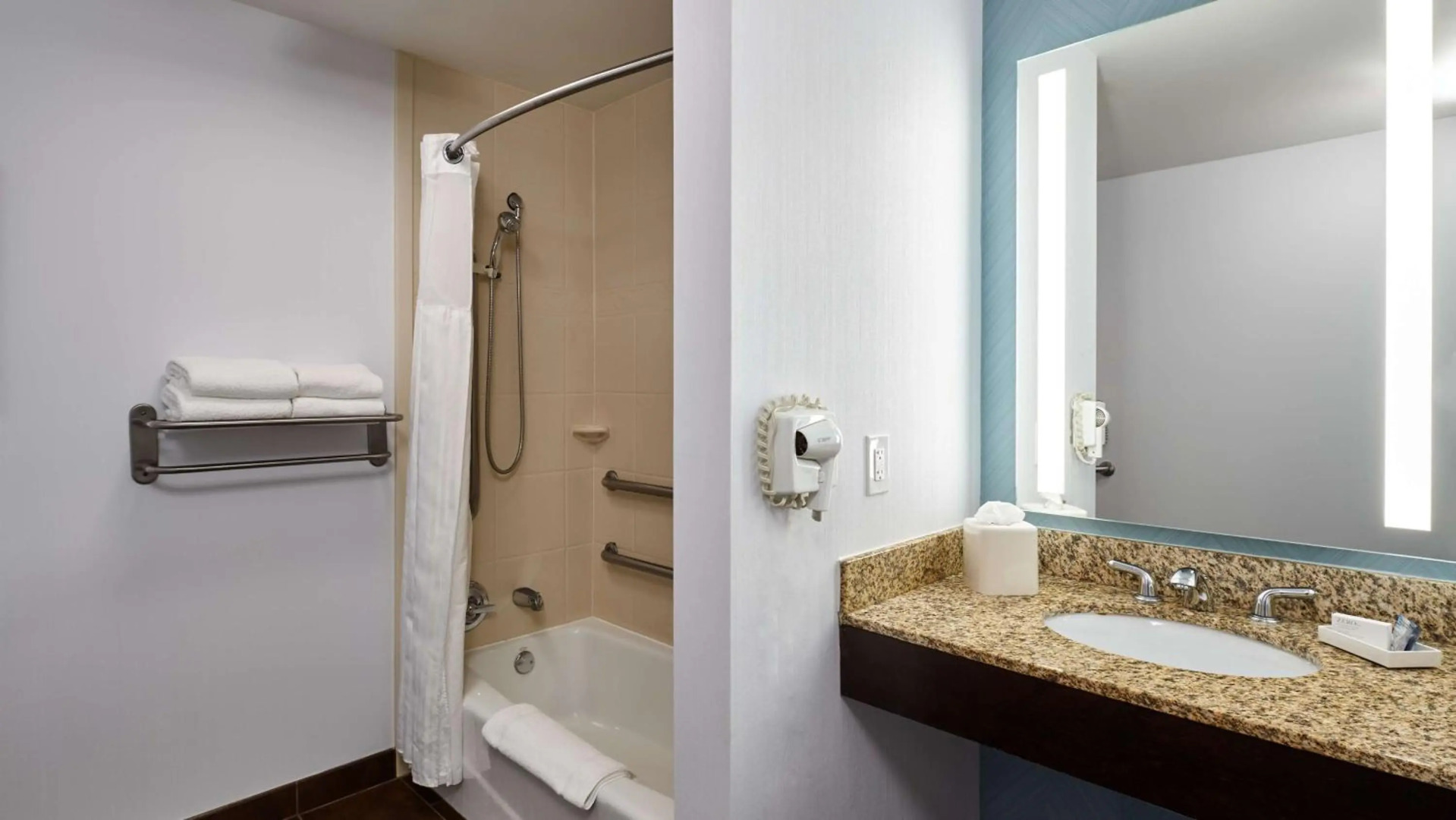 Photo - Hilton Garden Inn Merrillville