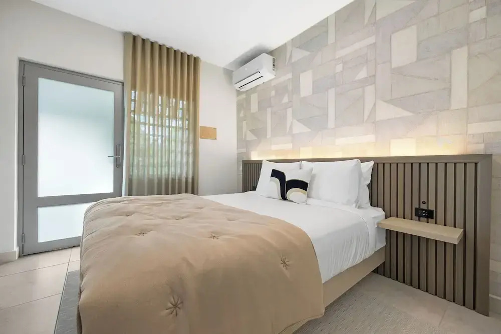 Foto - The Weekender by Otium