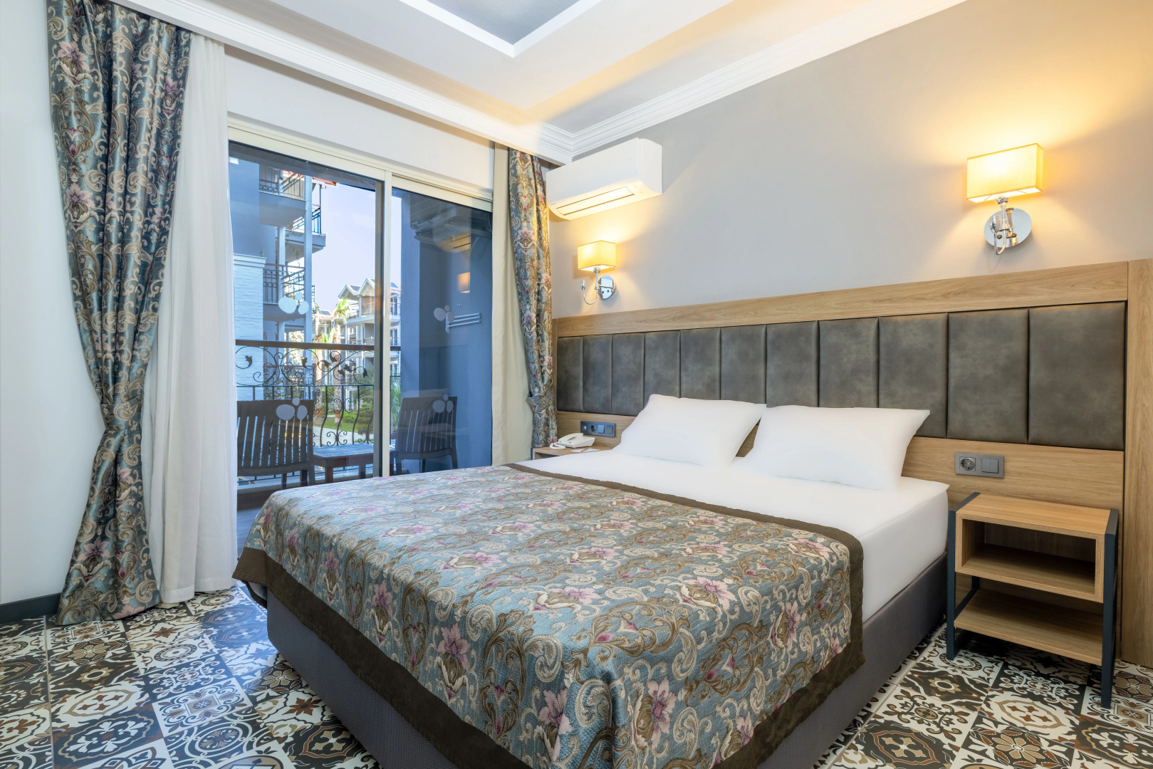 Photo - Crystal Aura Aqua Collection - Ultimate All Inclusive