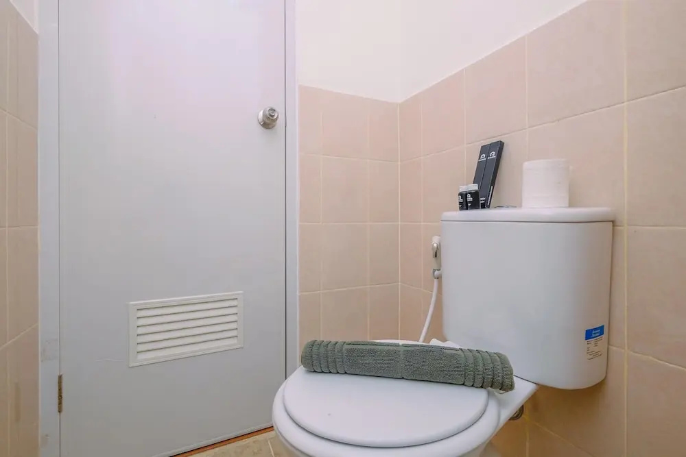 Nice and Fancy Studio Apartment at Podomoro Golf View