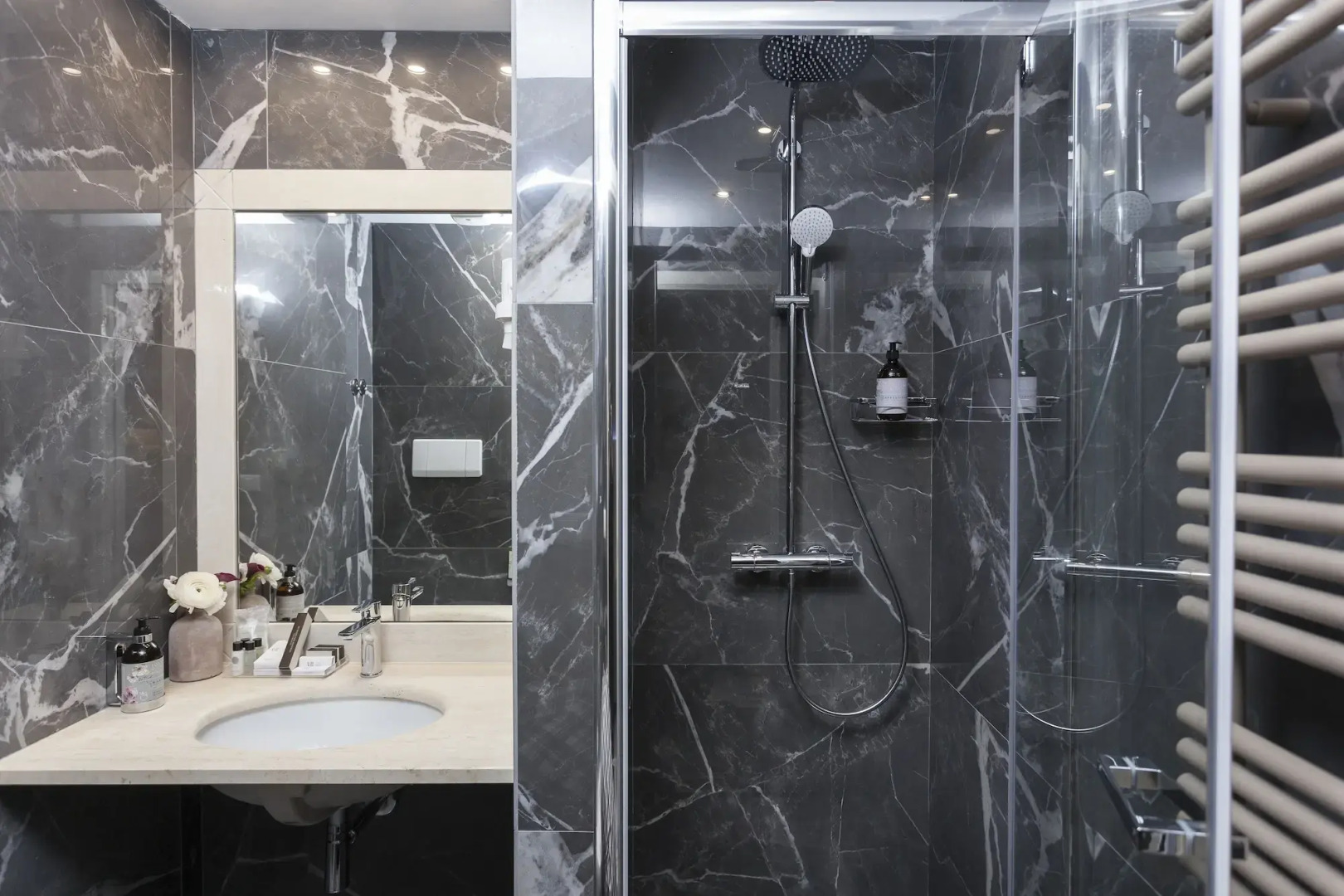 Photo - Hotel Villa Rosa Riviera