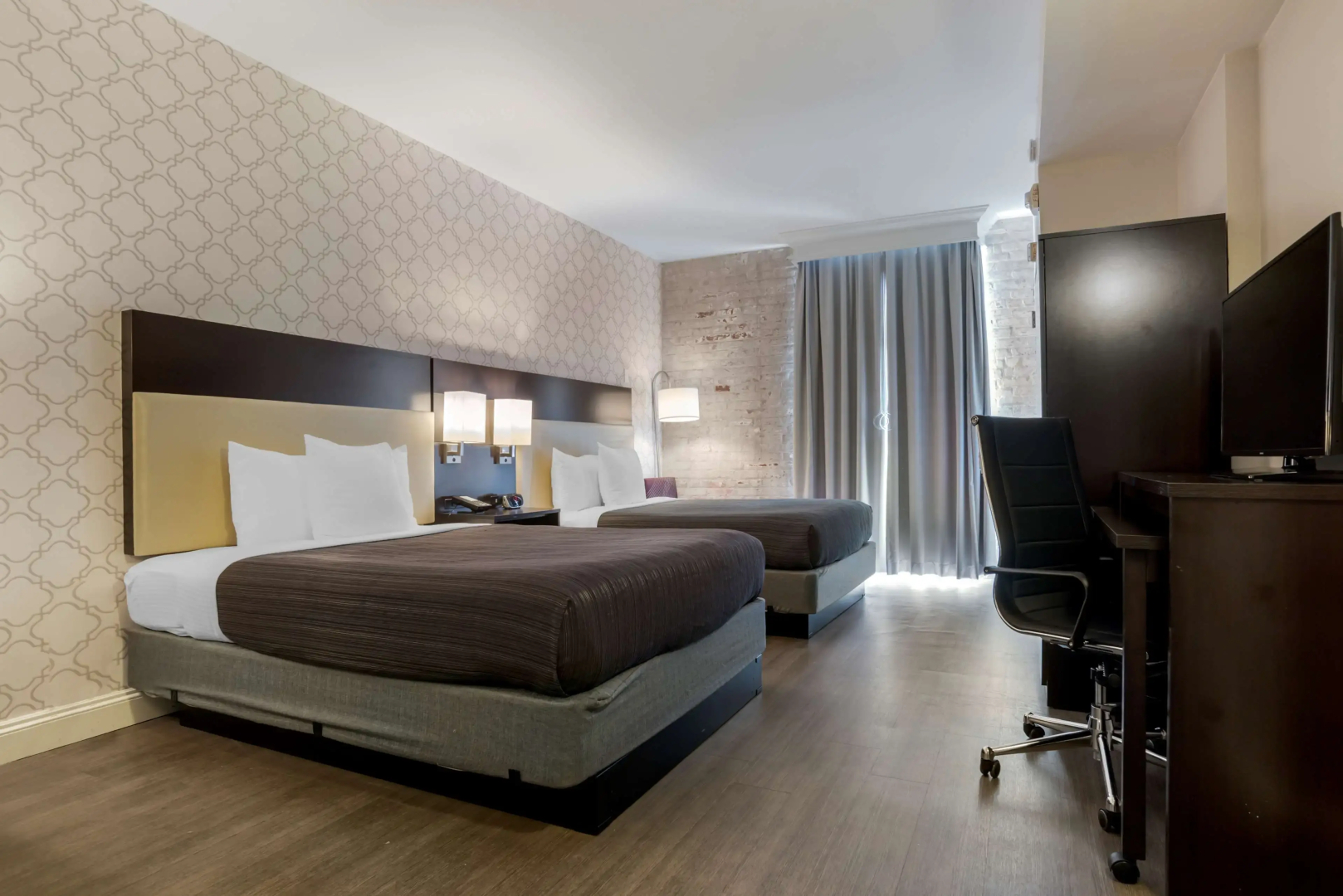 Photo - Best Western Plus St. Christopher Hotel
