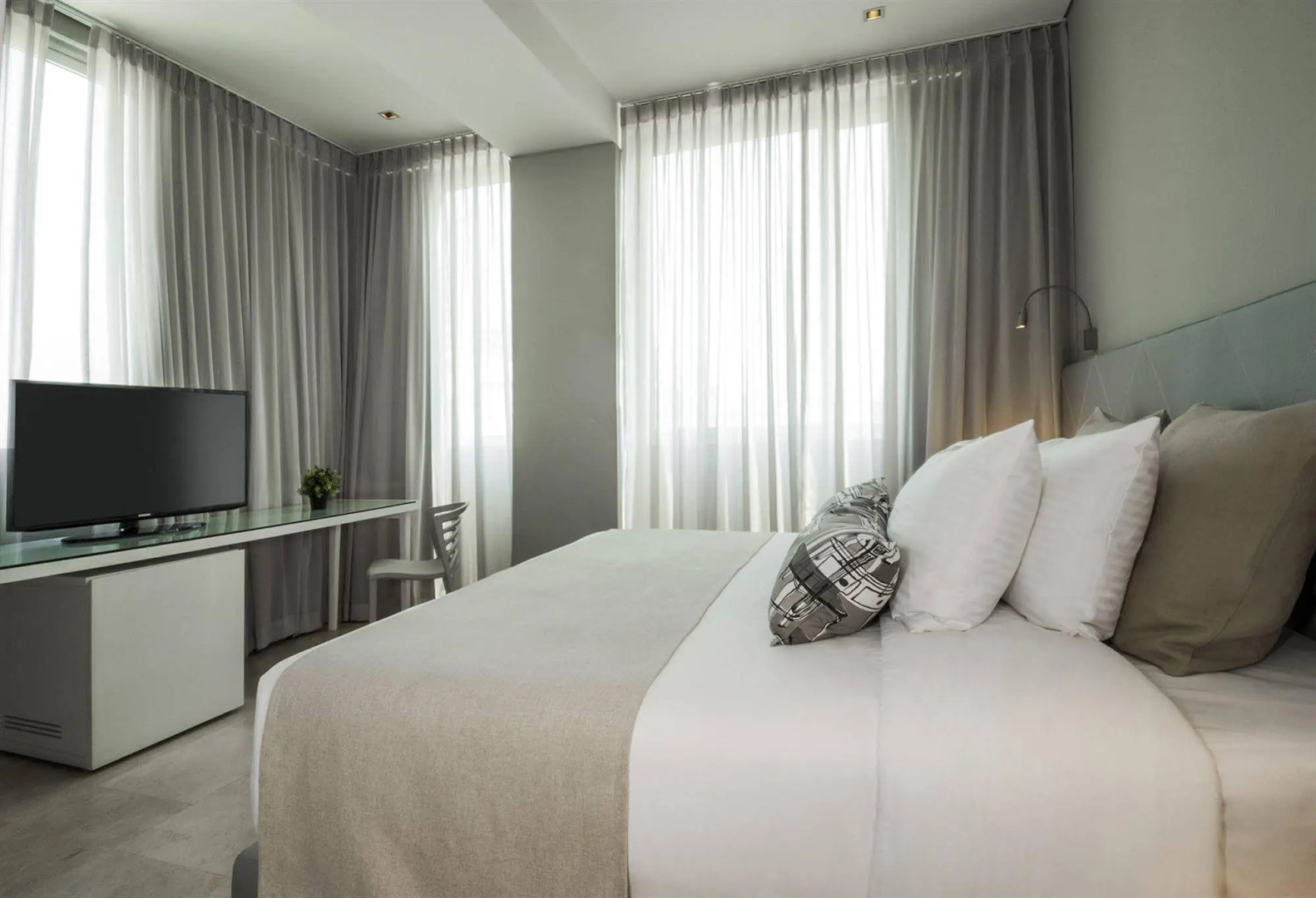 Photo - Oz Hotel Luxury