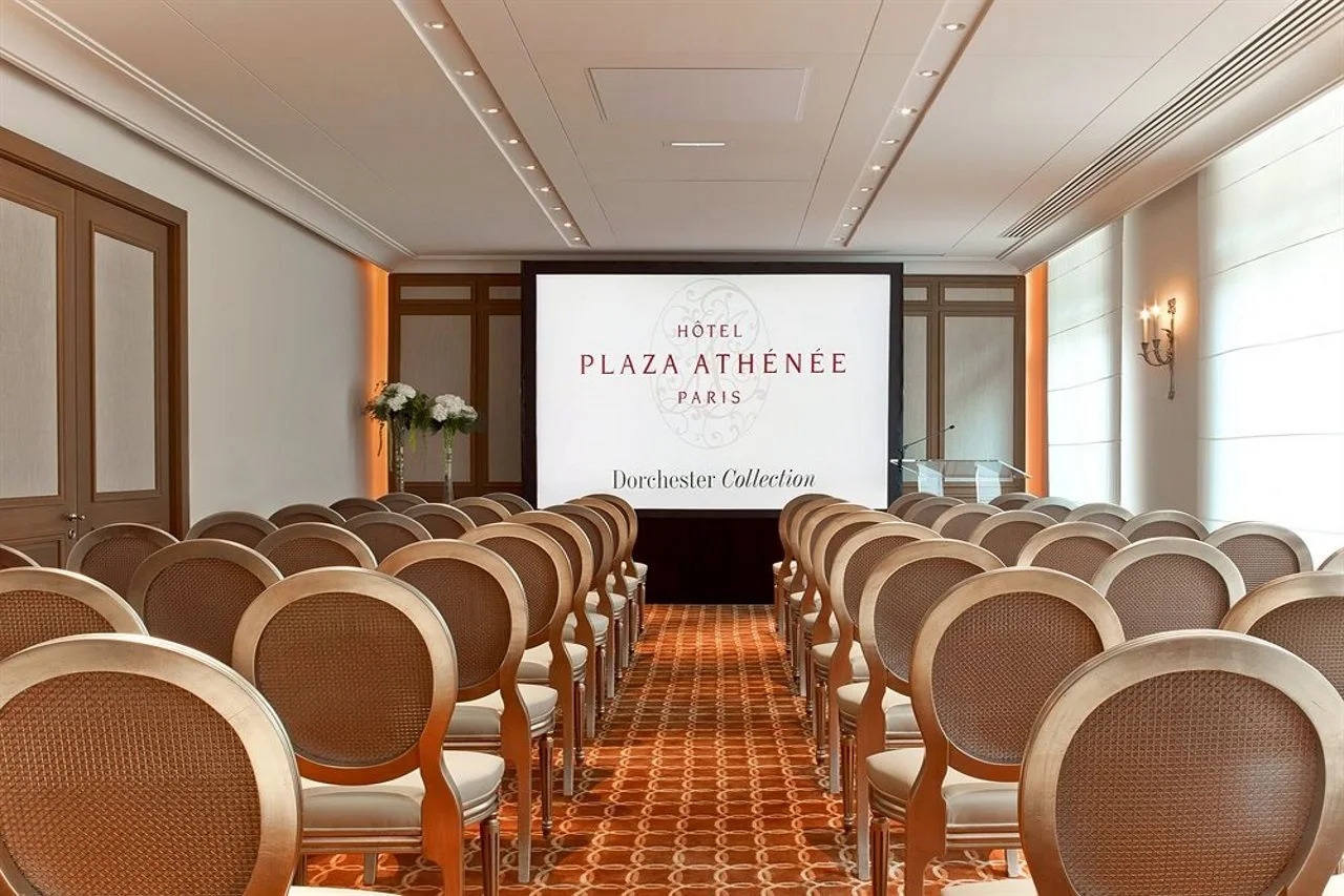 Photo - Hôtel Plaza Athénée - Dorchester Collection