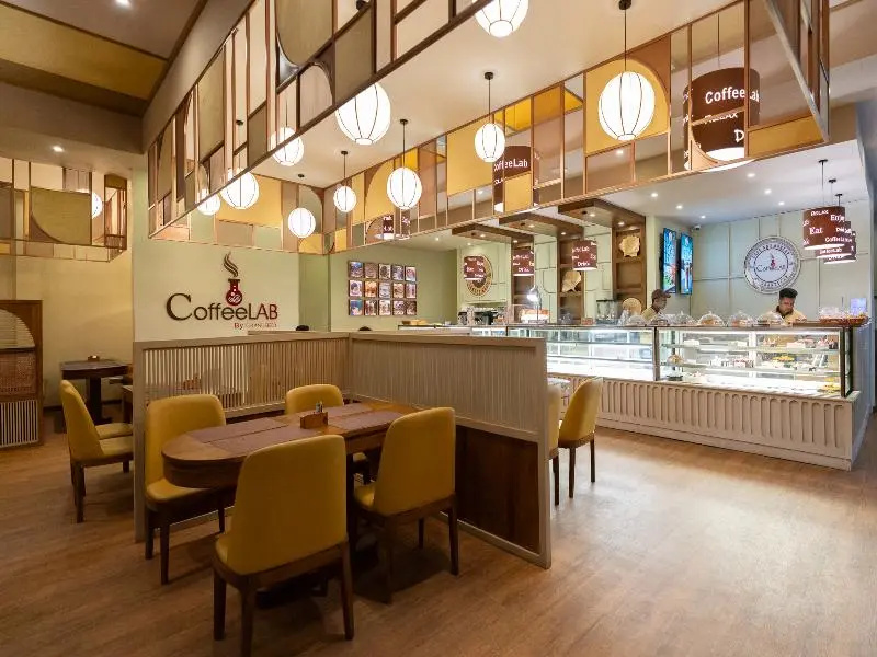 Photo - Grandeeza Hotel by Galison