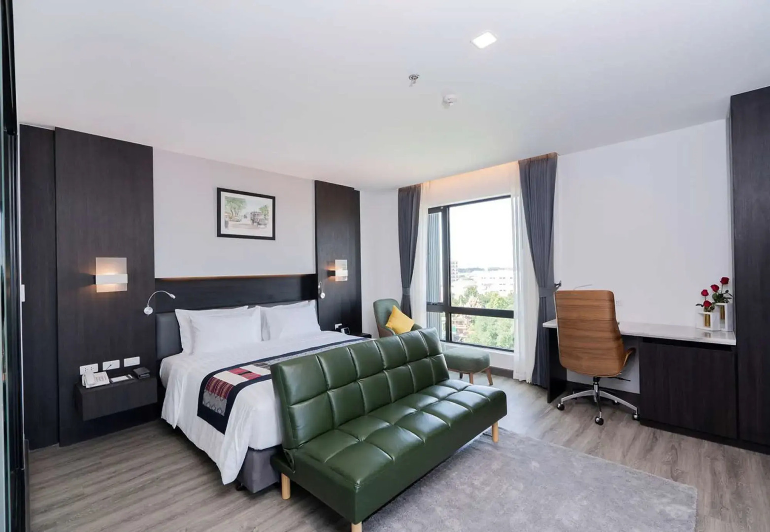 Photo - SureStay Hotel by Best Western Vientiane