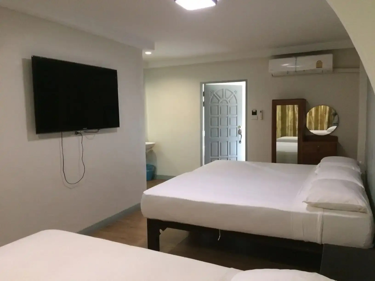 Foto - Wong Amat House