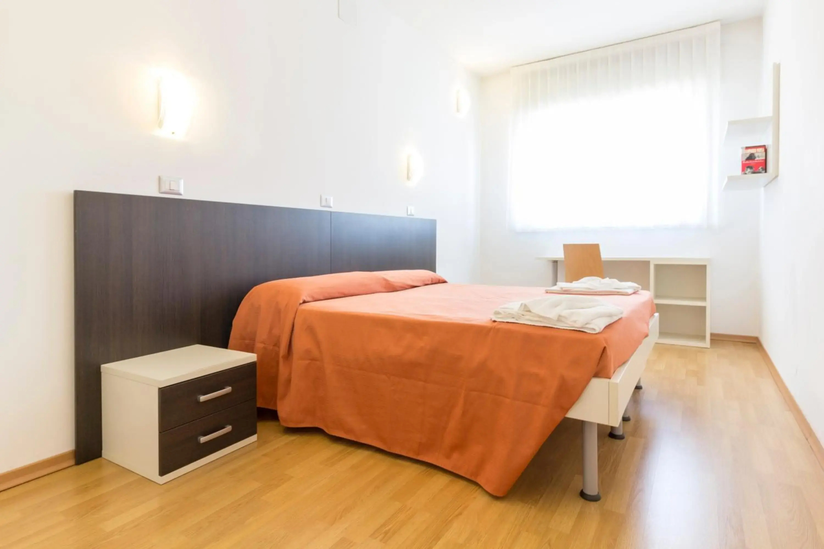 Photo - Hotel Sharing
